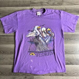 VTG Pelican T Shirt Fits Medium Florida Vacation Tee Nature Birds Distressed USA